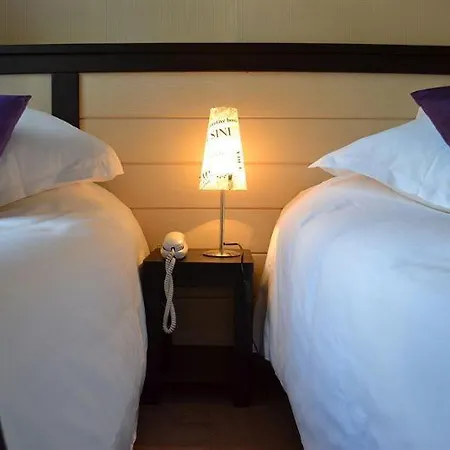 Cartier Otel 3*